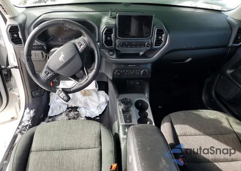 2021 Ford Bronco Sport Big Bend z USA, uszkodzony, nr VIN 3FMCR9B64MRA52418